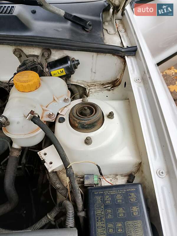 Седан ЗАЗ Sens 2007 в Дніпрі