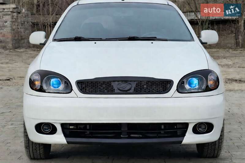 Седан ЗАЗ Sens 2012 в Києві