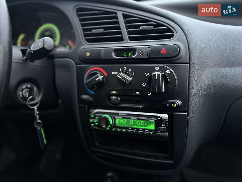 Седан ЗАЗ Sens 2014 в Николаеве