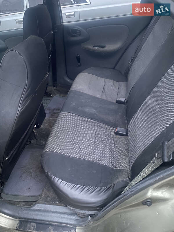 Седан ЗАЗ Sens 2007 в Южноукраїнську