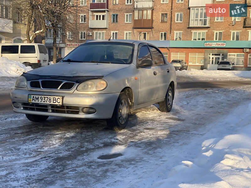 Седан ЗАЗ Sens 2007 в Черняхове