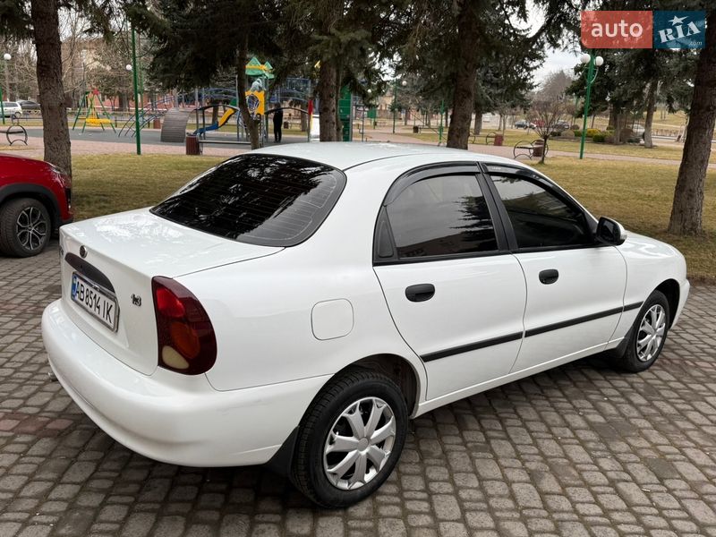 Седан ЗАЗ Sens 2015 в Могилев-Подольске