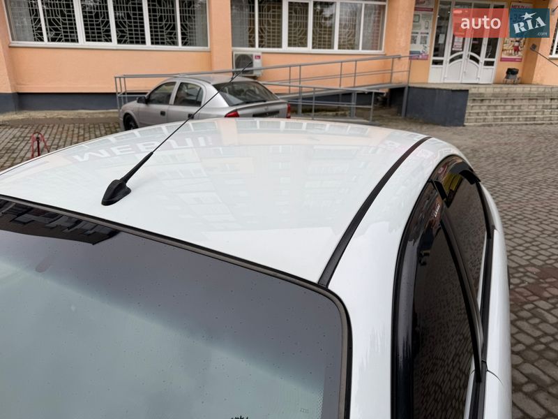 Седан ЗАЗ Sens 2015 в Могилев-Подольске