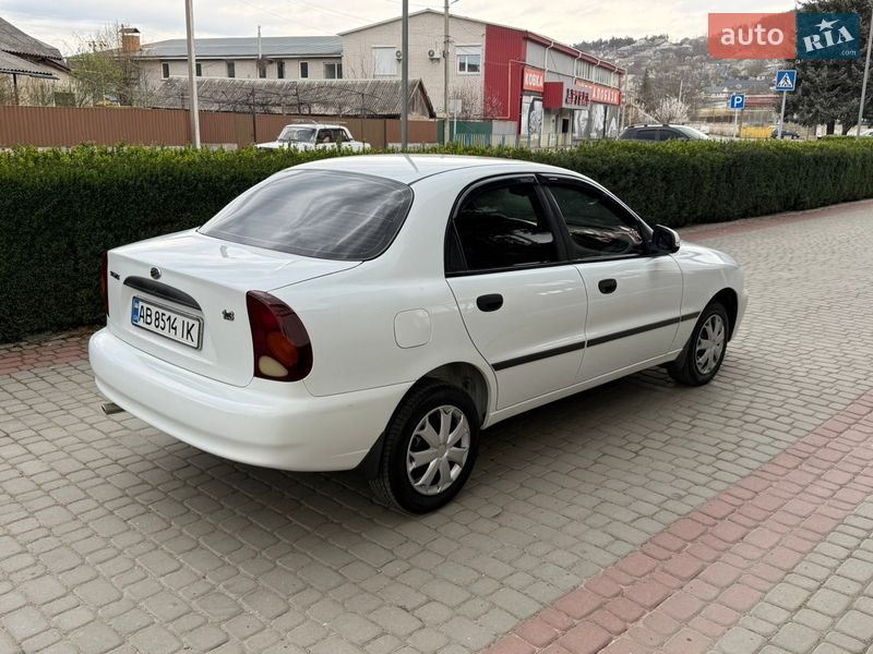 Седан ЗАЗ Sens 2015 в Могилев-Подольске