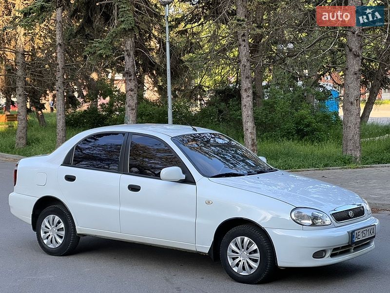 Седан ЗАЗ Sens 2012 в Днепре