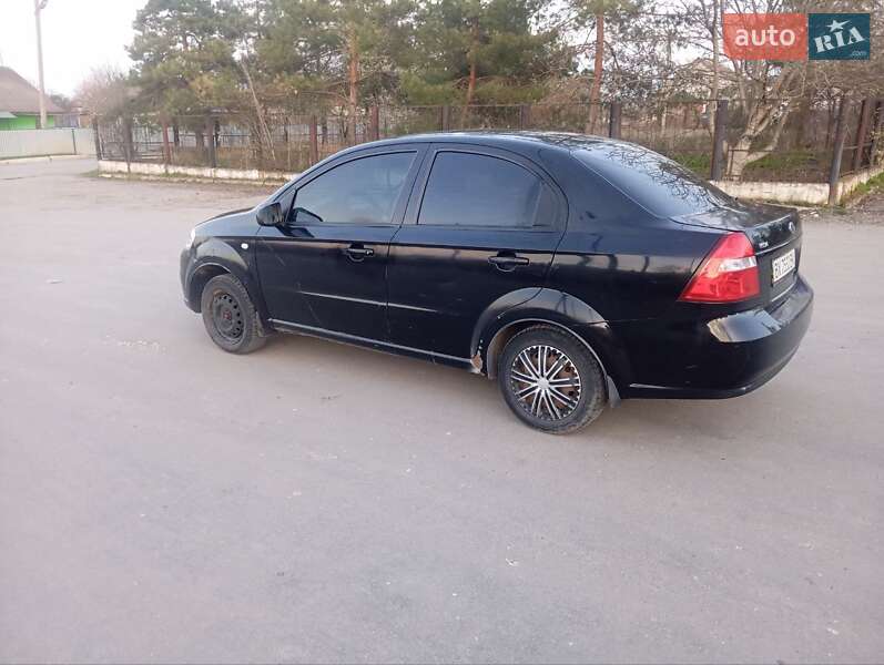 Седан ЗАЗ Vida 2012 в Теофиполе