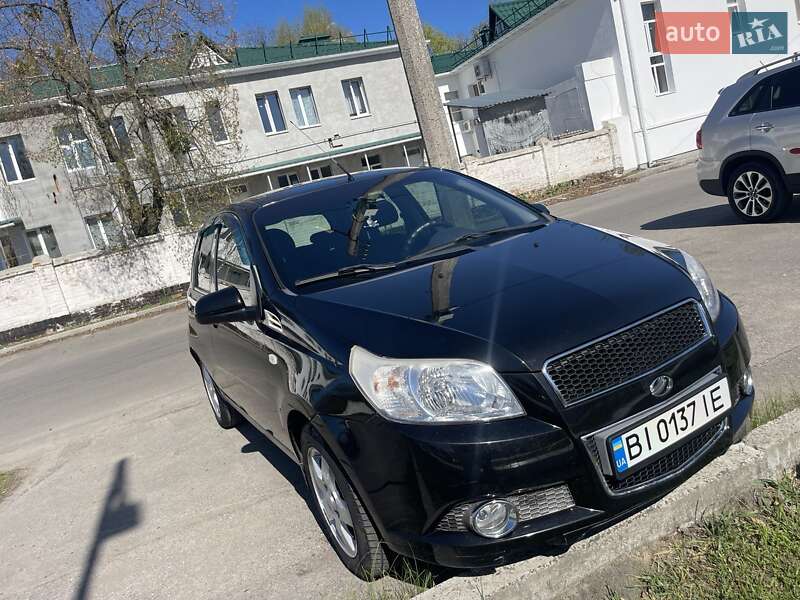 Хэтчбек ЗАЗ Vida 2012 в 
