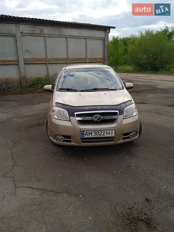 ЗАЗ Vida 2013