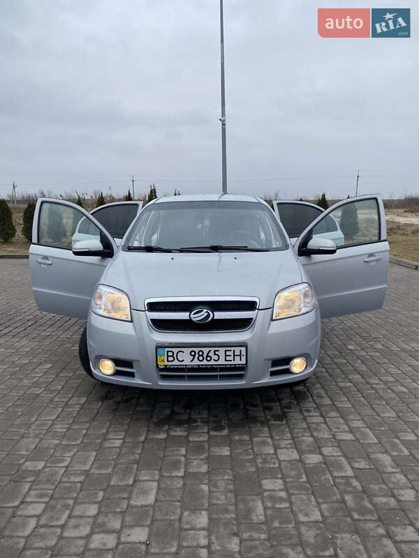 Седан ЗАЗ Vida 2014 в Львові