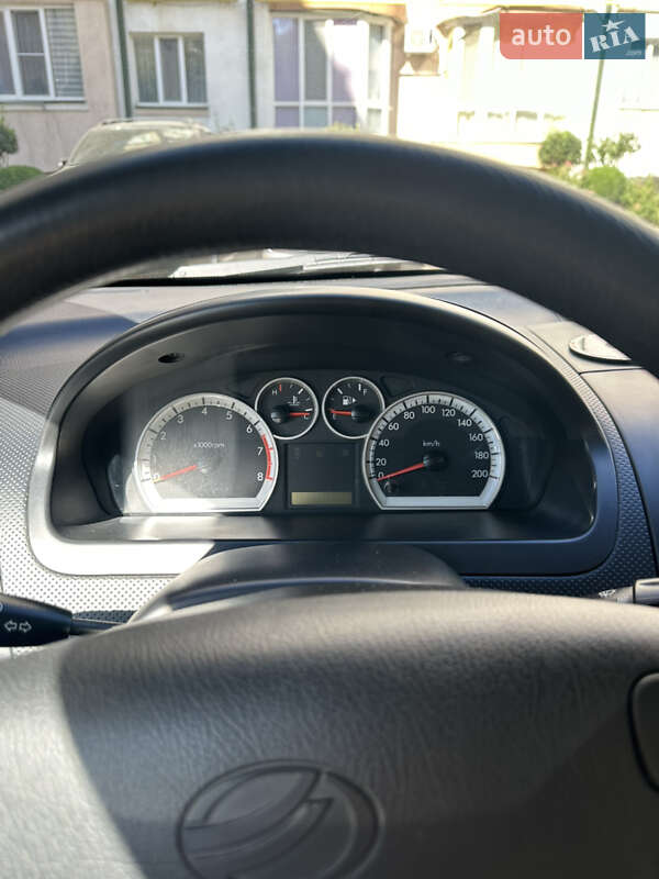 Седан ЗАЗ Vida 2014 в Черновцах