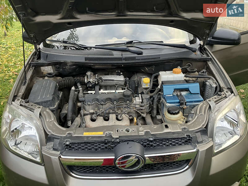 Седан ЗАЗ Vida 2012 в Бучаче