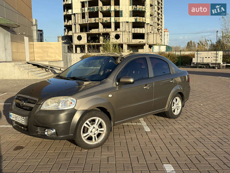 Седан ЗАЗ Vida 2012 в Киеве