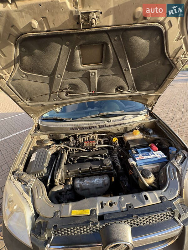 Седан ЗАЗ Vida 2012 в Киеве