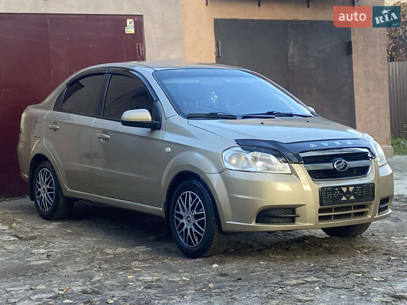 Седан ЗАЗ Vida 2013 в Краснограді