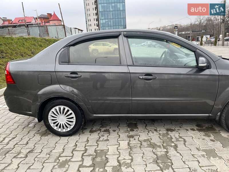 Седан ЗАЗ Vida 2014 в Тернополе