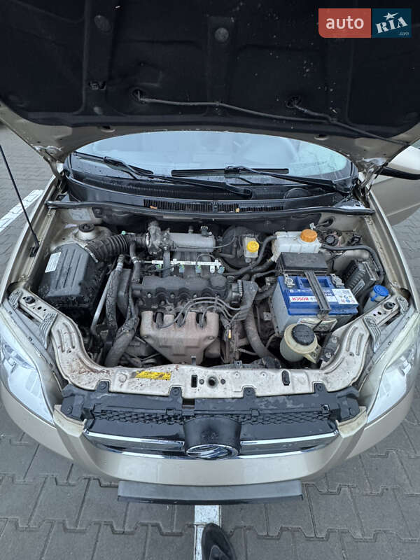 Седан ЗАЗ Vida 2012 в Софіївській Борщагівці