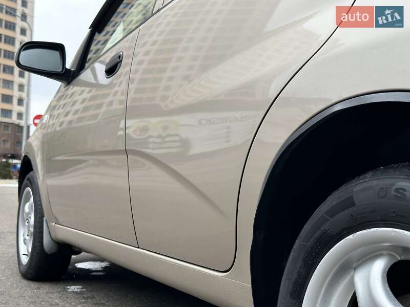 Хэтчбек ЗАЗ Vida 2012 в Одессе