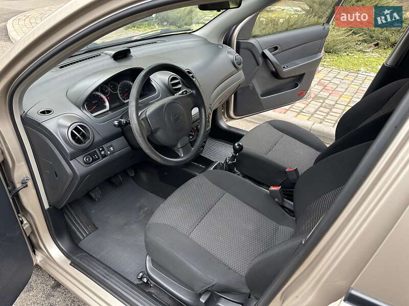 Хэтчбек ЗАЗ Vida 2012 в Одессе