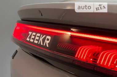 Лифтбек Zeekr 001 2023 в 