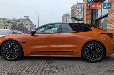 Внедорожник / Кроссовер Zeekr 001 2023 в 