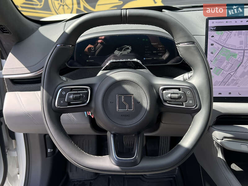 Внедорожник / Кроссовер Zeekr 001 2024 в Киеве