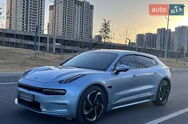 Внедорожник / Кроссовер Zeekr 001 2021 в 