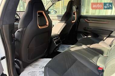 Внедорожник / Кроссовер Zeekr 001 2025 в 