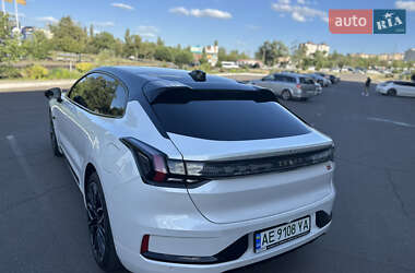 Внедорожник / Кроссовер Zeekr 001 2023 в 