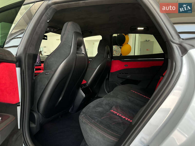 Позашляховик / Кросовер Zeekr 001 2025 в Києві