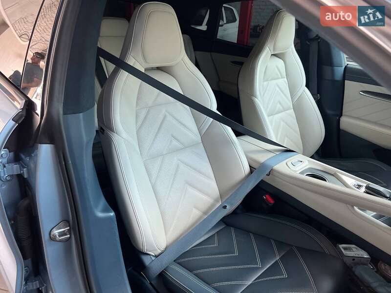 Внедорожник / Кроссовер Zeekr 001 2022 в Одессе