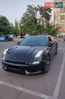 Внедорожник / Кроссовер Zeekr 001 2024 в 