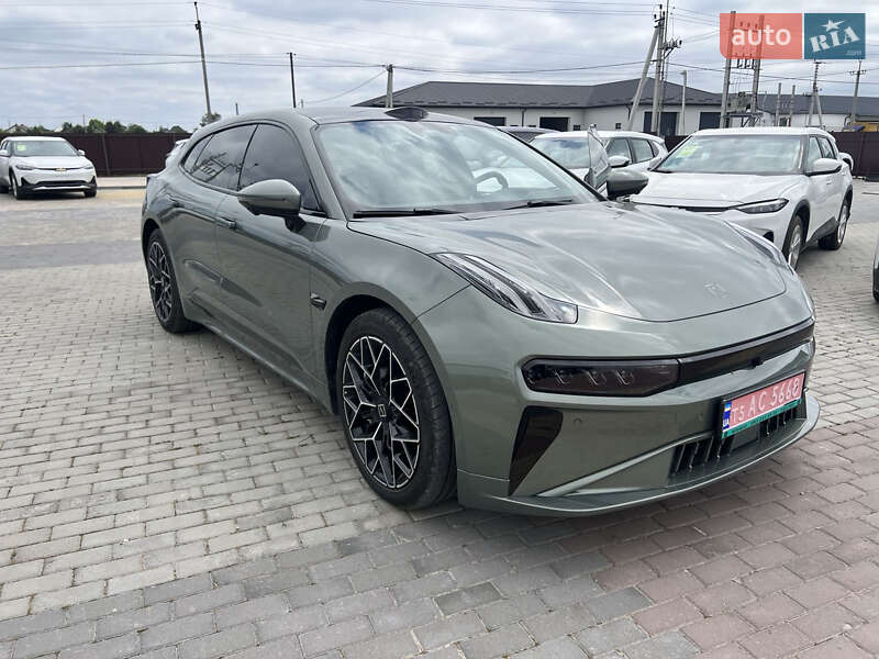 Внедорожник / Кроссовер Zeekr 001 2024 в Львове