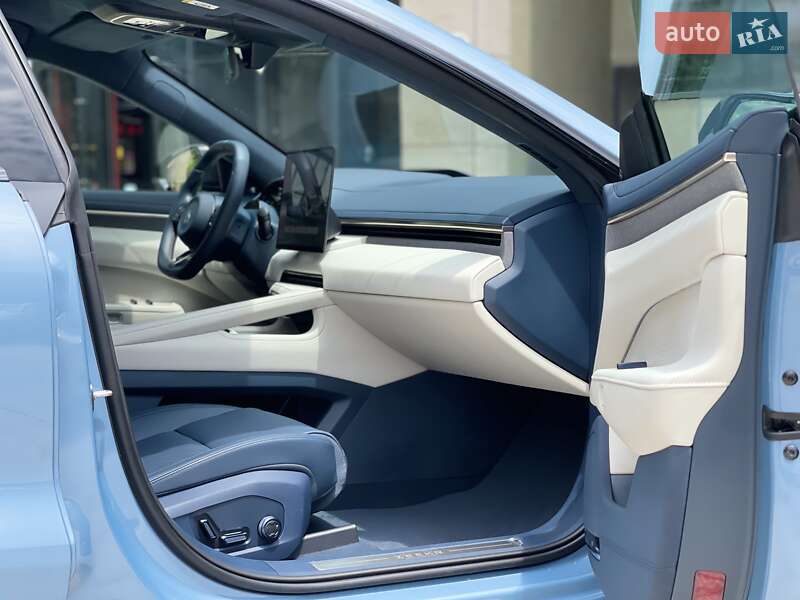 Внедорожник / Кроссовер Zeekr 001 2024 в Одессе