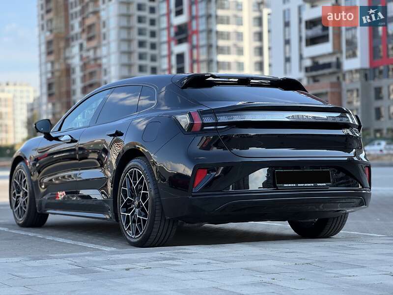 Позашляховик / Кросовер Zeekr 001 2024 в Києві