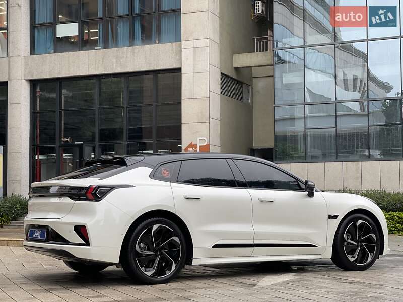 Внедорожник / Кроссовер Zeekr 001 2024 в Одессе