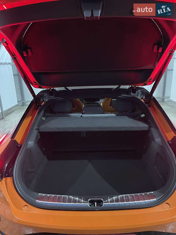 Позашляховик / Кросовер Zeekr 001 2024 в Кролевці