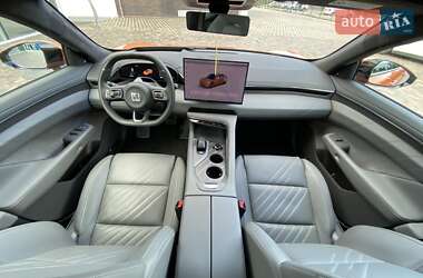 Внедорожник / Кроссовер Zeekr 001 2024 в 