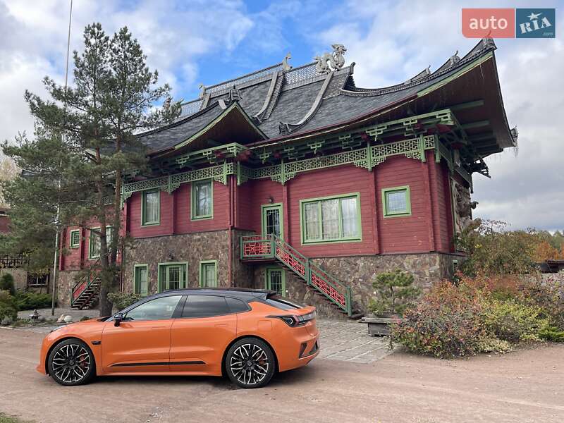 Позашляховик / Кросовер Zeekr 001 2024 в Кролевці