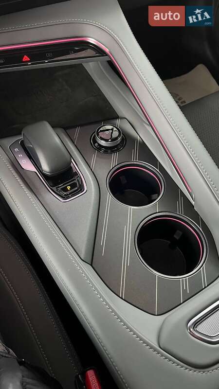 Позашляховик / Кросовер Zeekr 001 2024 в Дніпрі