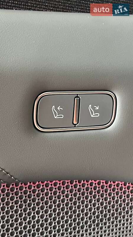 Позашляховик / Кросовер Zeekr 001 2024 в Дніпрі