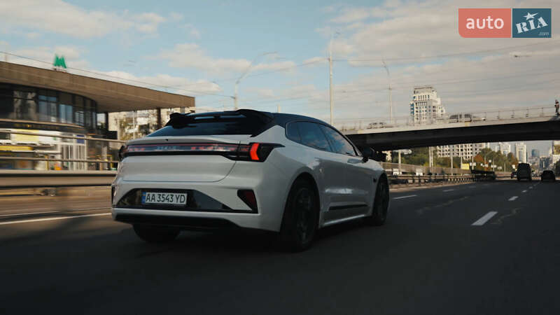 Позашляховик / Кросовер Zeekr 001 2024 в Києві фото 8 Позашляховик / Кросовер Zeekr 001 2024 в Києві