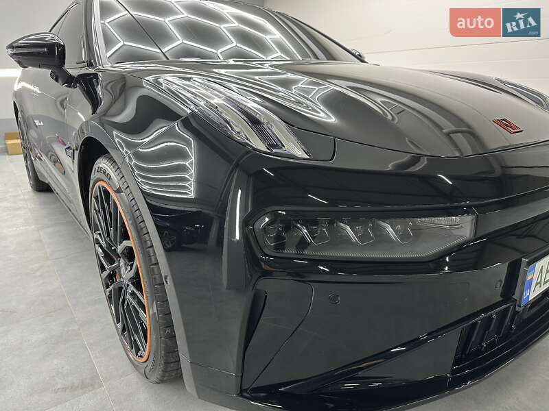 Позашляховик / Кросовер Zeekr 001 2024 в Дніпрі