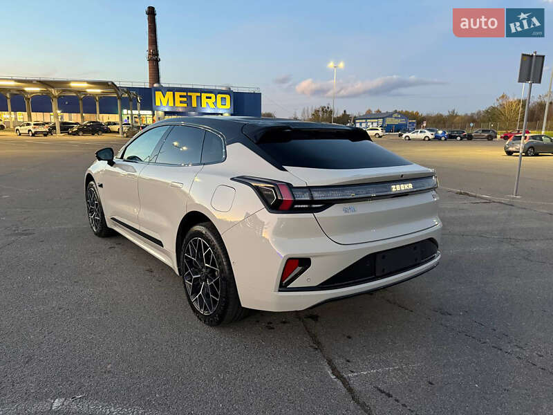 Позашляховик / Кросовер Zeekr 001 2024 в Львові фото 5 Позашляховик / Кросовер Zeekr 001 2024 в Львові