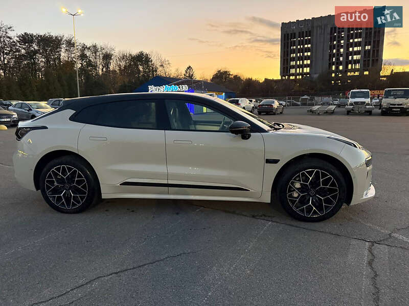 Позашляховик / Кросовер Zeekr 001 2024 в Львові фото 8 Позашляховик / Кросовер Zeekr 001 2024 в Львові