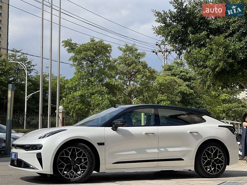 Zeekr 001 2025 Zeekr 001 2025