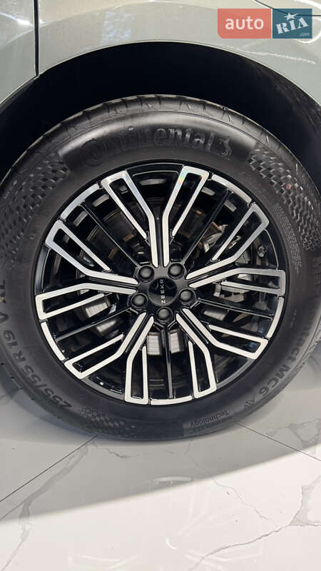 Внедорожник / Кроссовер Zeekr 001 2024 в Киеве