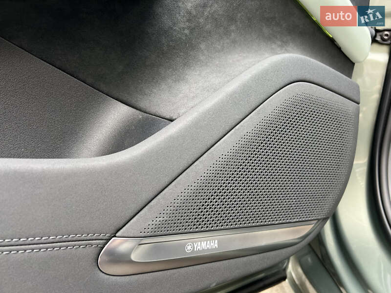 Позашляховик / Кросовер Zeekr 001 2024 в Києві