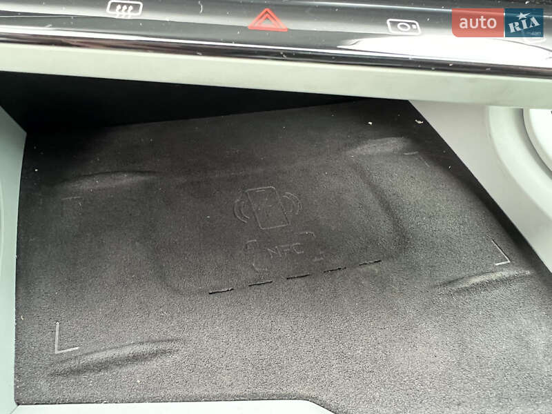 Позашляховик / Кросовер Zeekr 001 2024 в Києві