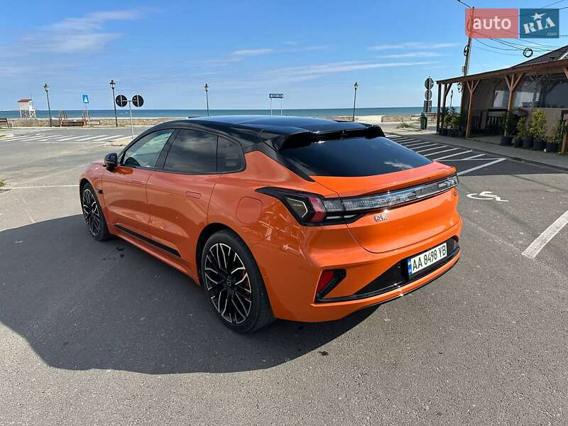 Внедорожник / Кроссовер Zeekr 001 2024 в Николаеве