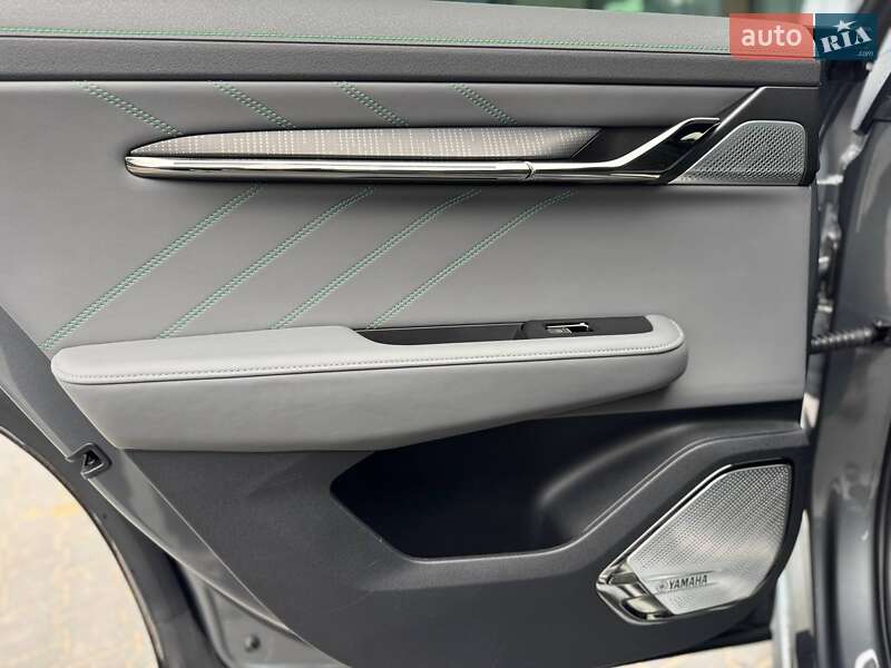 Внедорожник / Кроссовер Zeekr 001 2023 в Киеве